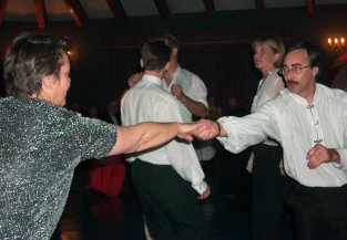 party in swing.jpg (16569 bytes)